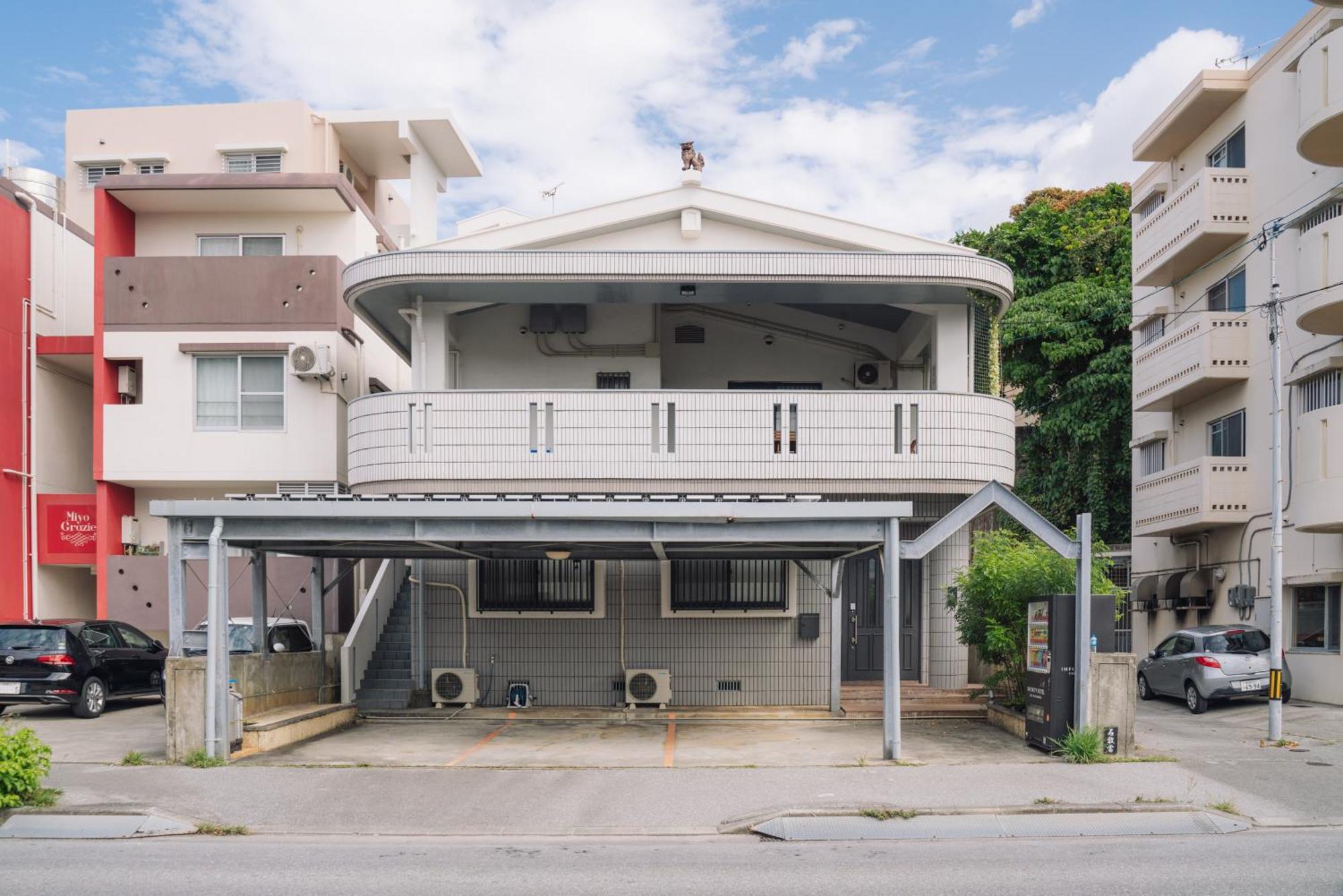 Infinity Hotel -Jiitchaku- Urasoe Exterior photo